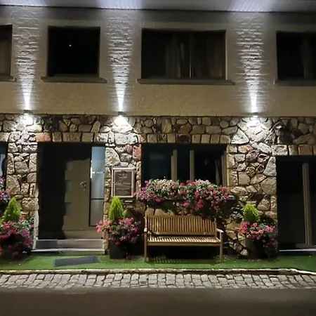 Chez Ninine 9 Personnes * 스타블로