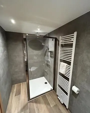 Chez Ninine 9 Personnes Nyaraló Stavelot